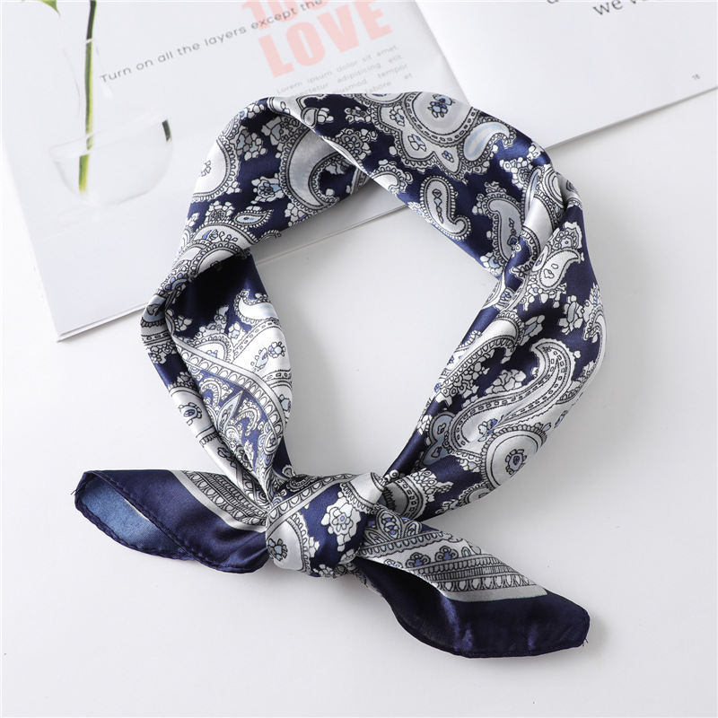 Face Scarf Mask - 60 センチメートル高級正方形シルクスカーフ女性のためのヒジャブヘアバンドネッカチーフ女性サテンショールリボンヘッドバンドファッションラップバンダナ